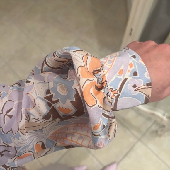 Kittenish L/S Button Down Blouse - Picture 5 of 13